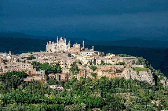 Umbria Tourist Information